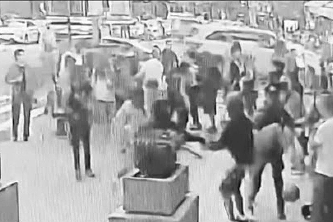 Teens tied to Venezuelan gang ambushed NYPD officers in wolfpack attack, mayor says