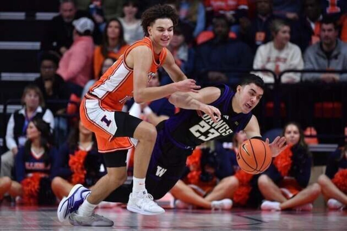 No. 9 Illinois handles Washington behind Keaton Wagler, David Mirkovic