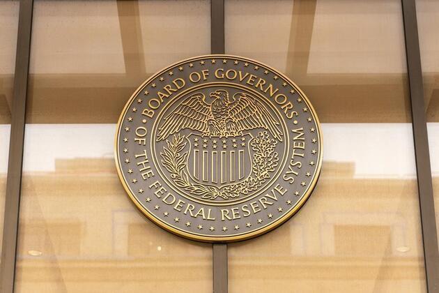 Economic Watch: Mixed reactions toward Trump's Fed chief nomination