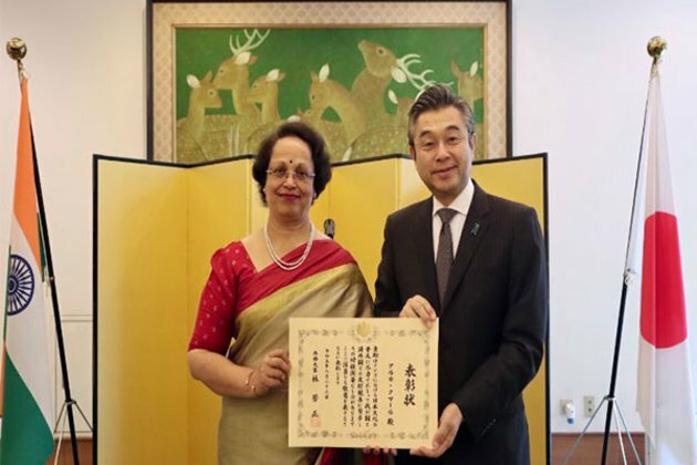 Japan's envoy confers Foreign Minister's Commendation 2023 to Dr Alka Kumar