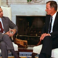 Supreme Court Justice David Souter dies, served from 1990 to 2009