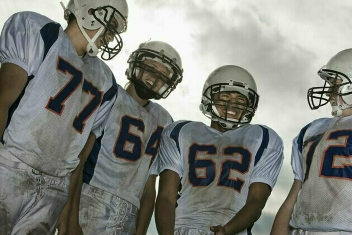 Youth athletes, not just professionals, may face mental health risks from repeated traumatic brain injuries