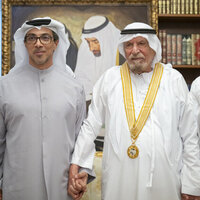 Mansour bin Zayed honours Ahmed Khalifa Al Suwaidi with UAE Order for Culture and Creativity
