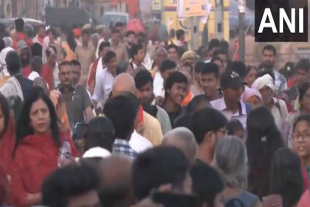Uttar Pradesh: Devotees flock to Ram Janmabhoomi temple on Ram Navami; drone surveillance deployed