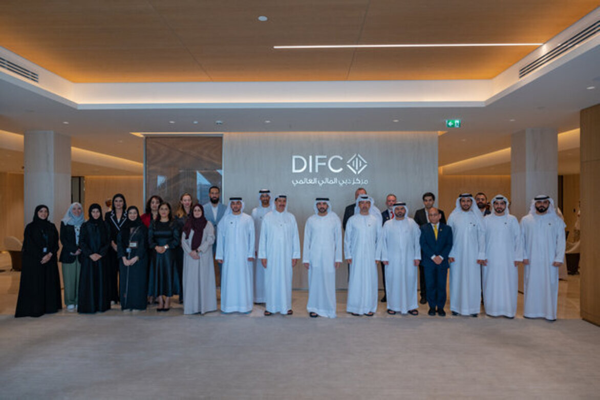 Hamdan bin Mohammed visits DIFC, reviews strategic priorities, innovation ambitions