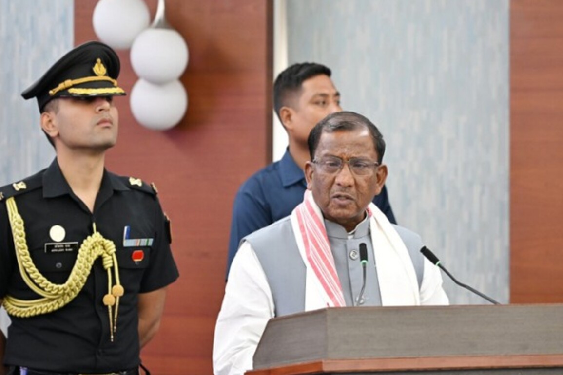 Assam Governor attends 'Rishta Sainik Se'; calls upon young generation to emulate spirit of patriotism of soldiers