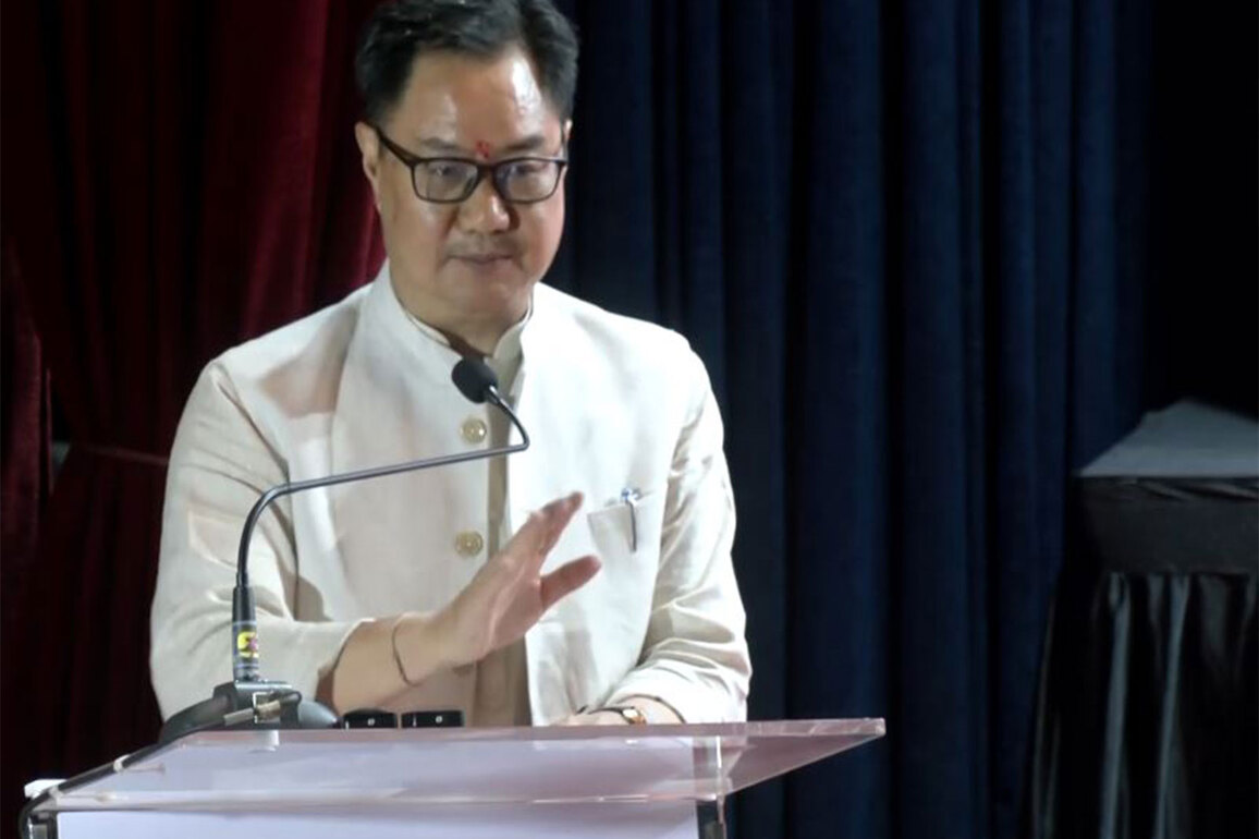 Kiren Rijiju lays foundation stone for Centre of Excellence in Heritage Languages at Mumbai University