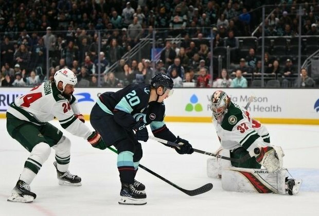 Wild build 3-goal lead, fend off Kraken comeback