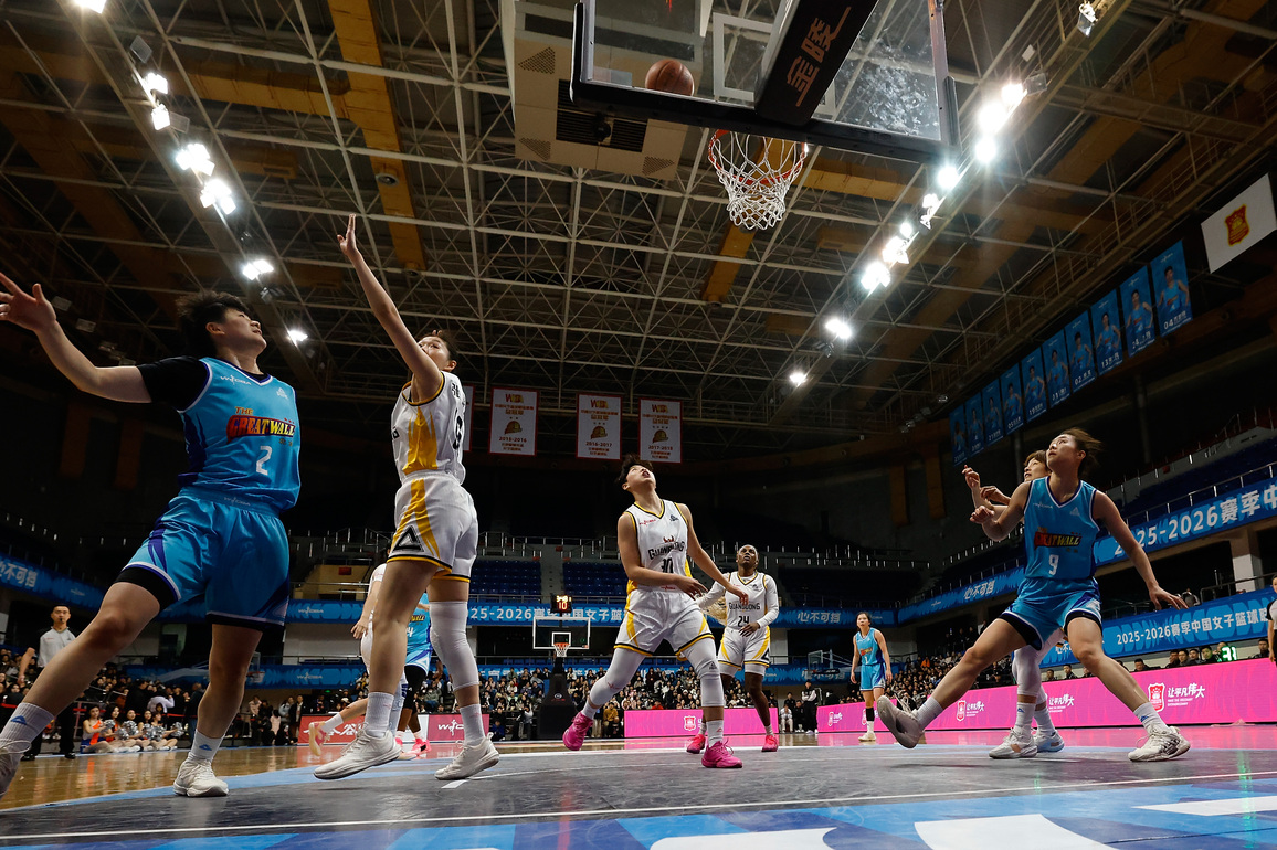 (SP)CHINA-BEIJING-BASKETBALL-WCBA-BEIJING GREAT WALL VS GUANGDONG VERMILION BIRDS(CN)