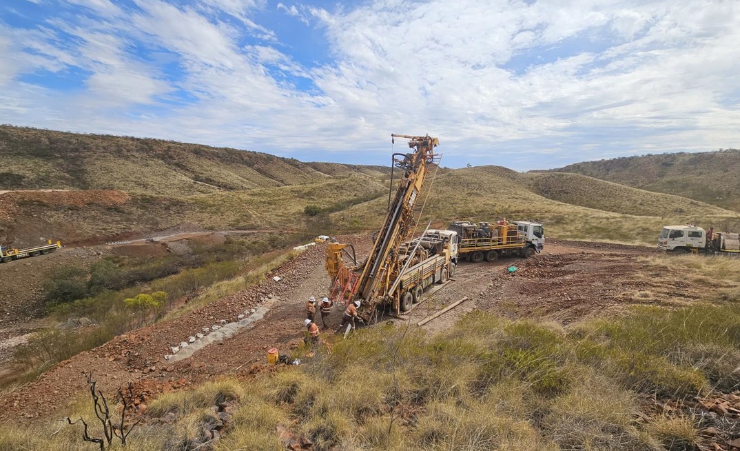 Tungsten rattles tin for gold-tinged strategy