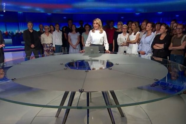 In Slovenia, Journalists Warned Over Protest Live on Air