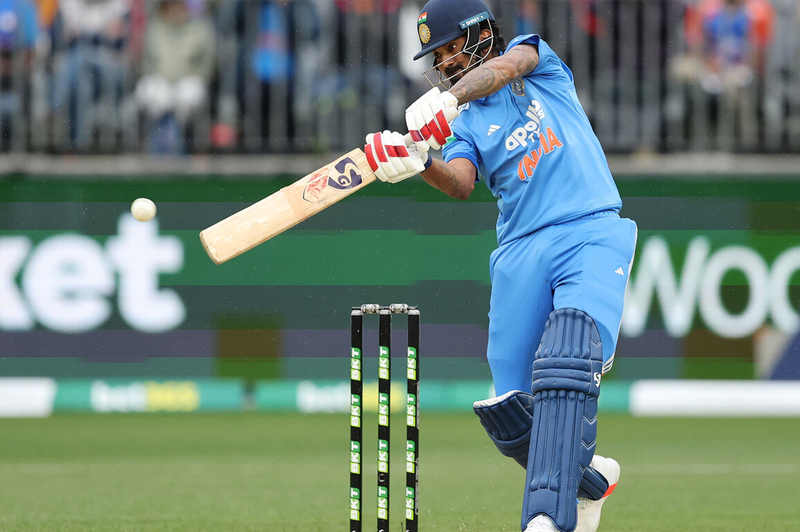 Rahul, Axar, Nitish take India to 136/9 against Australia at Perth in rain-hit first ODI