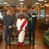 President Murmu visits Headquarters of Army Training Command in Shimla