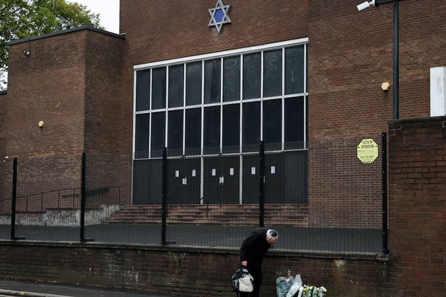 Manchester synagogue attacker says he pledged alliegence to ISIS