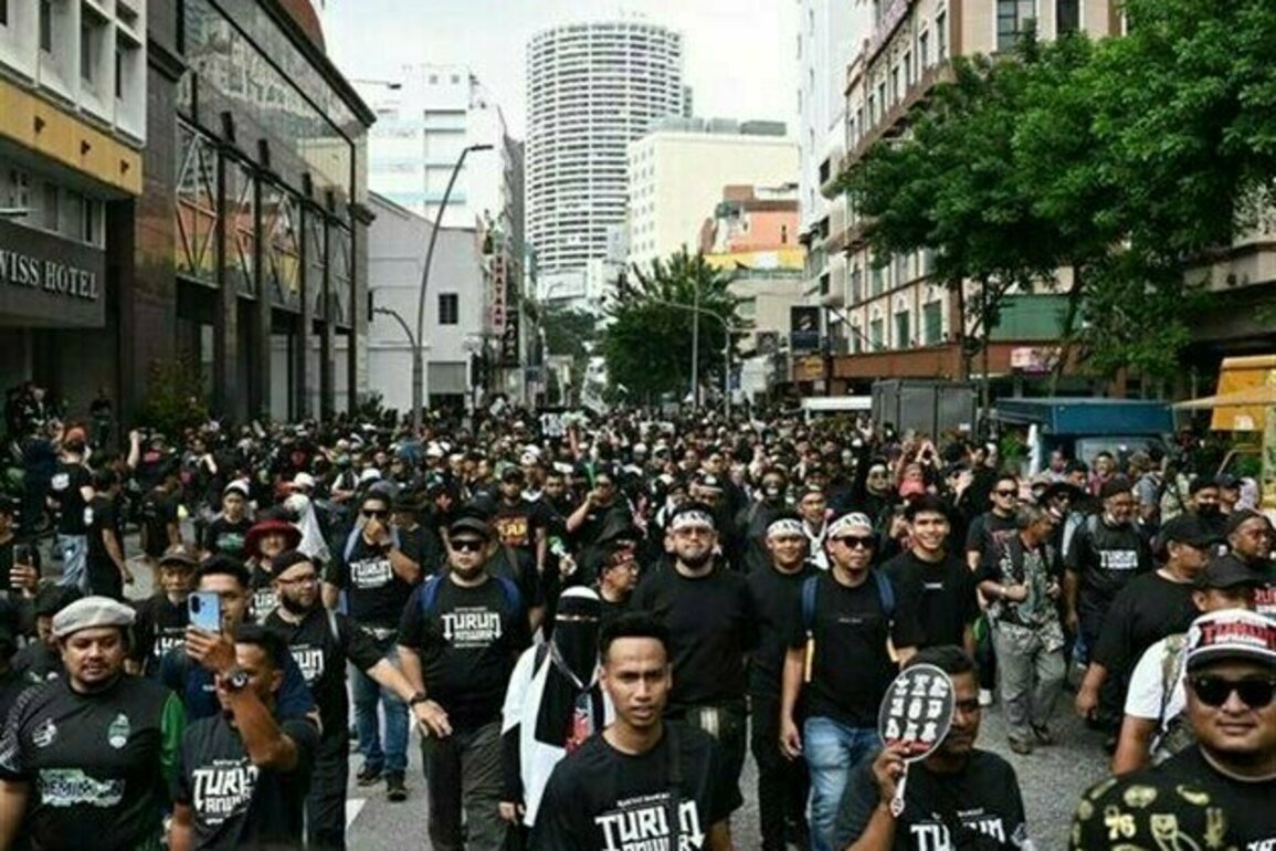Malaysians Protest Rising Living Costs