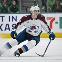 Avalanche D Josh Manson signs two-year extension