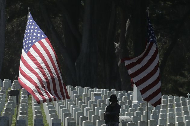 US Marks Memorial Day as Coronavirus Toll Nears 100,000