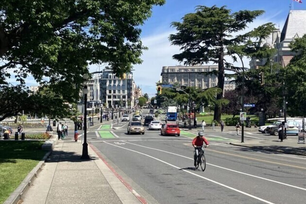 Canadian Cities Can Win on Climate by Talking Livability, Affordability