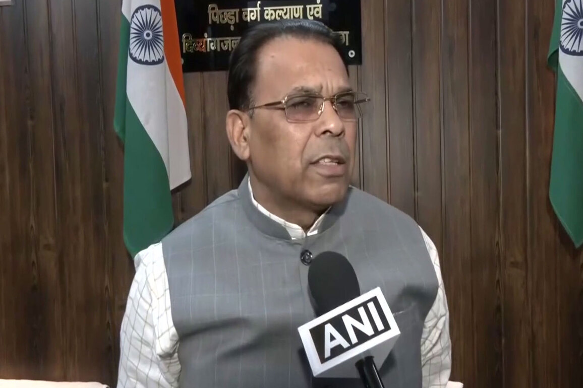 UP Minister Narendra Kashyap hails UP cabinet expansion as a "noble initiative"