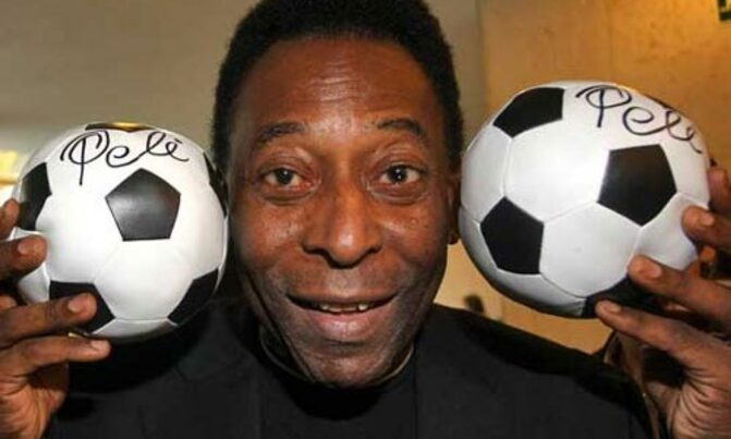Pele out of intensive care, asks for guitar Pele out of intensive care, asks for guitar