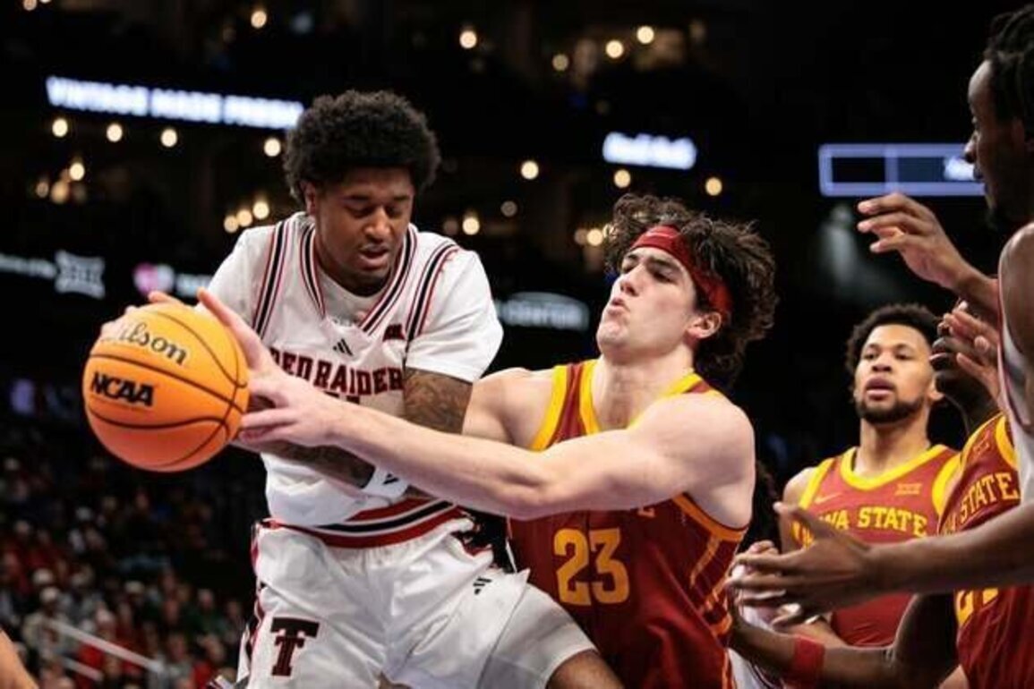 Iowa State tramples Texas Tech to reach Big 12 semifinals