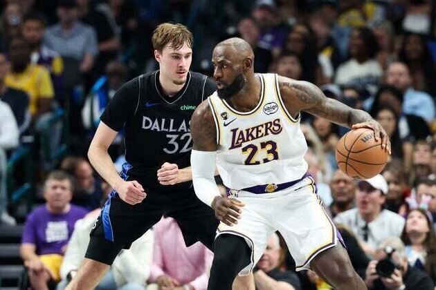Cooper Flagg pours in 45 as Mavs hold off hurting Lakers