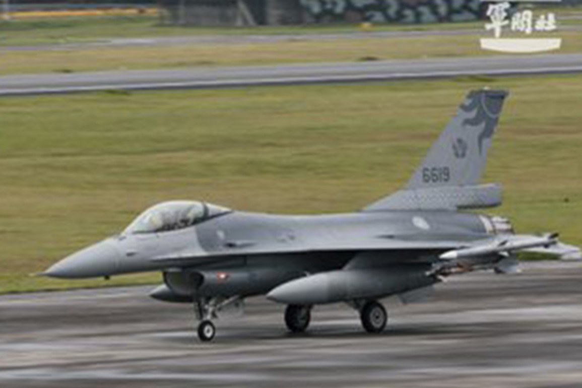 Taiwan detects 22 Chinese aircrafts, 5 naval vessels around its territory
