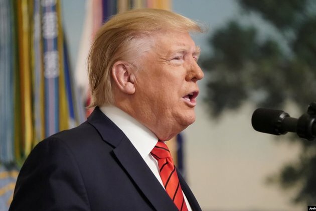 Trump Says He Is Pondering Putin&#039;s Invitation To Russia Parade