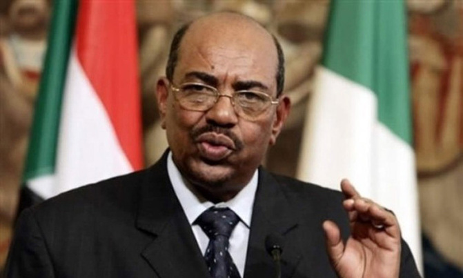 Sudan police fire tear gas as protesters attempt march Sudan police fire tear gas as protesters attempt march
