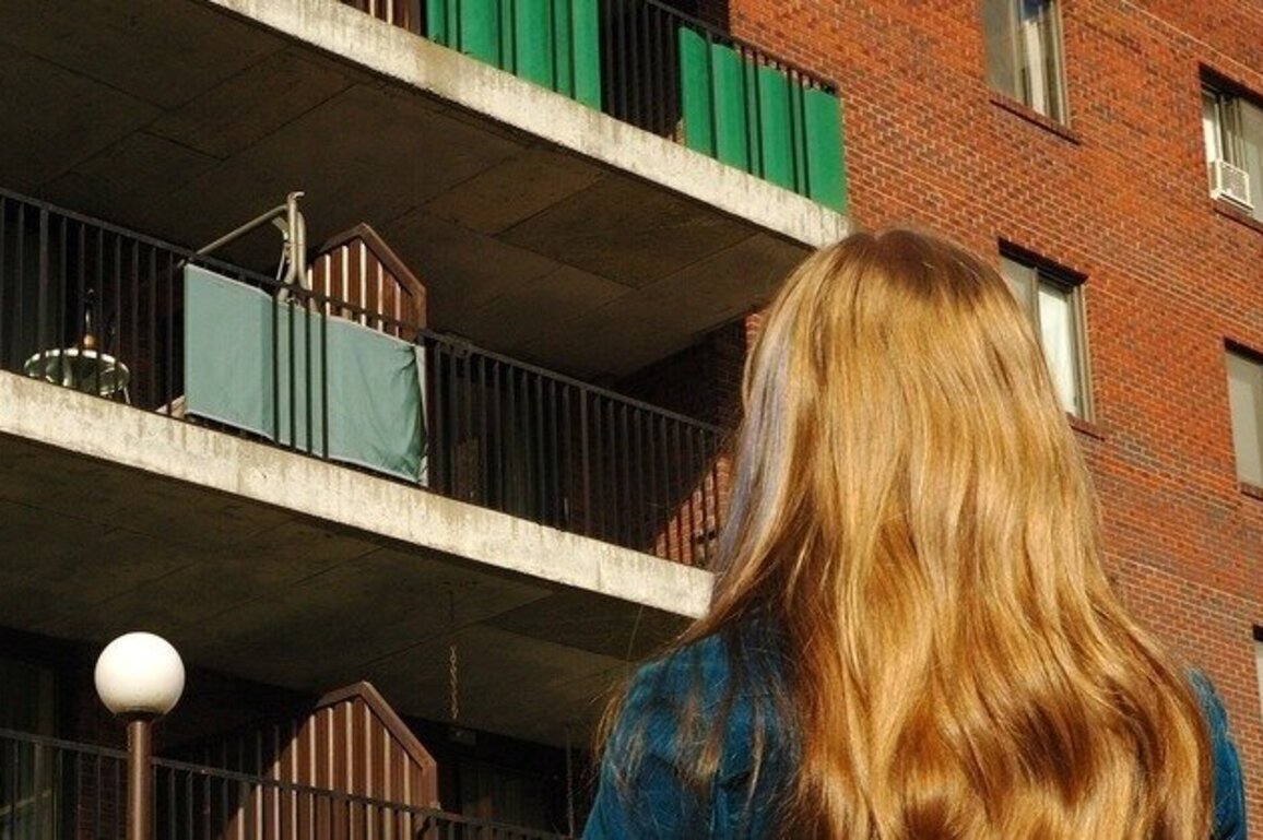 VA advocates urge people to speak out on hidden rental 'junk fees'