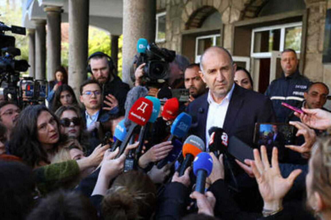 Victory looks certain for EU-skeptic Radev in critical Bulgarian election (PHOTOS, VIDEOS)