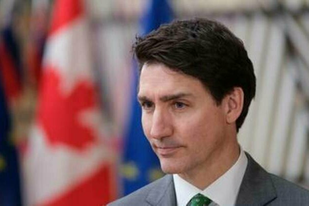 Trudeau blasts Trump's 'dumb' tariffs