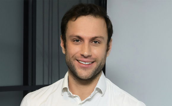 Alex Cowan-Sanluis: There are two ways to grow a business 