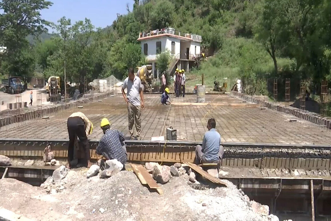 J-K: BRO accelerates bridge construction on Rajouri-Jammu Corridor to bolster connectivity