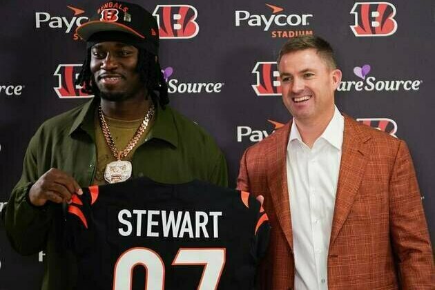 Reports: Bengals, rookie DE Shemar Stewart reach contract agreement