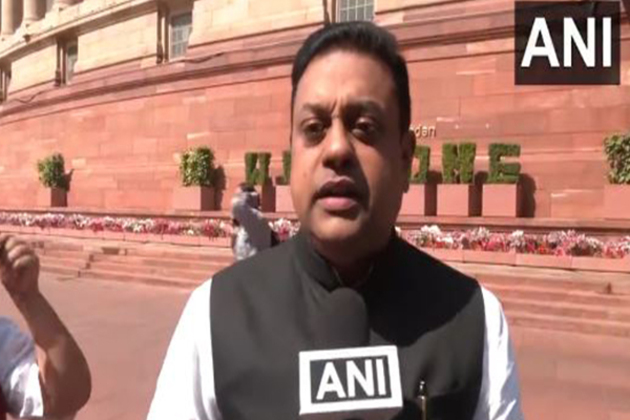"Congress wants partition of India again": BJP's Sambit Patra criticises DK Shivakumar for his remarks on changing Constitution