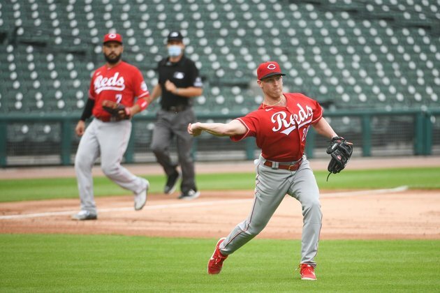 Pirates face DeSclafani, Reds looking to end skid