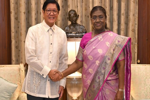 Droupadi Murmu welcomes Philippines President Marcos at Rashtrapati Bhavan, hosts banquet in his honour