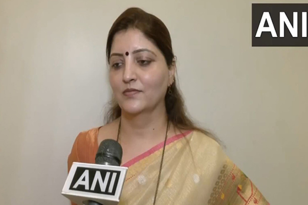 Maharashtra State Women Commission writes to state DGP on 'House Arrest' case