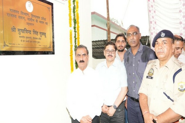 CM Sukhu inaugurates newly established SDPO office at Nadaun