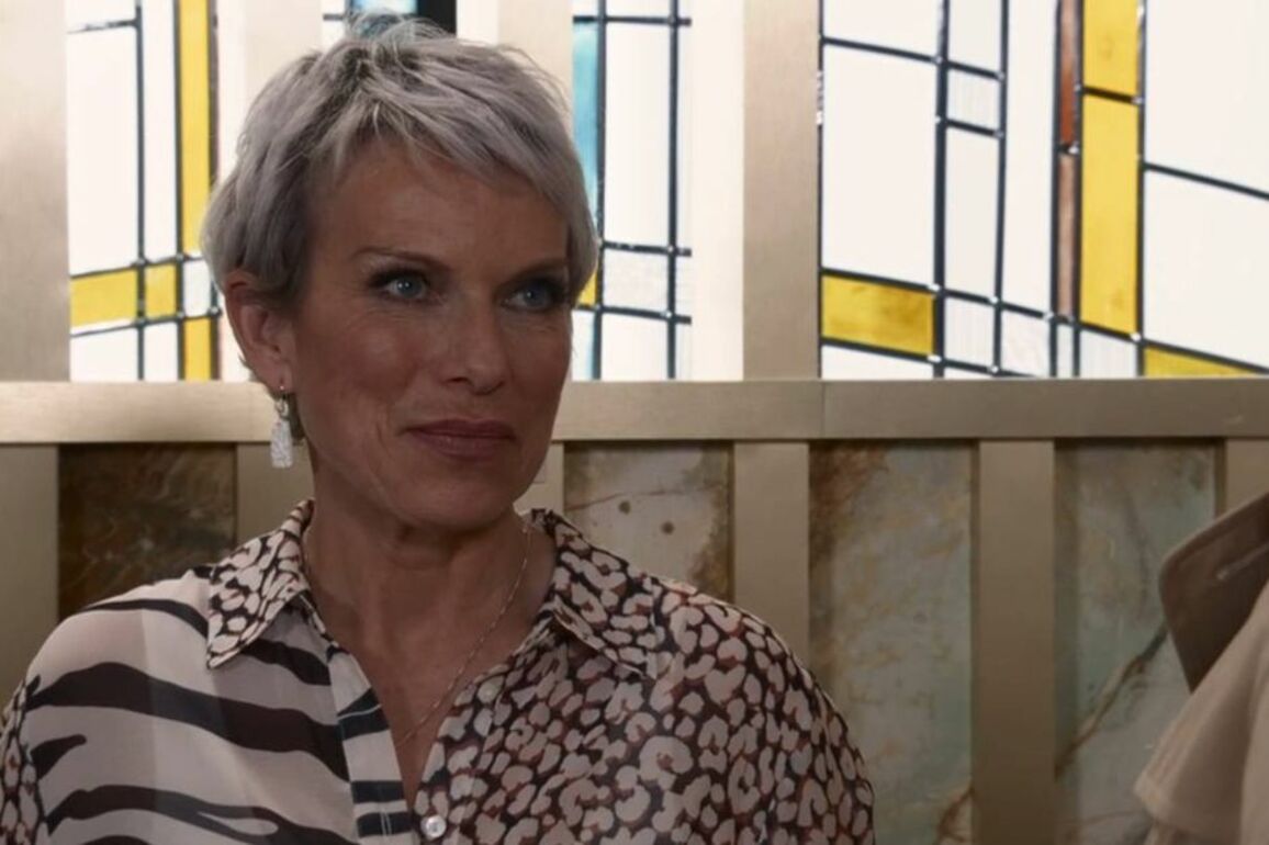 Coronation Street icon 'to return' after 6 years as new owner of Debbies hotel revealed