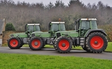 Classic Machinery: The Fendt Favorit 800-Series
