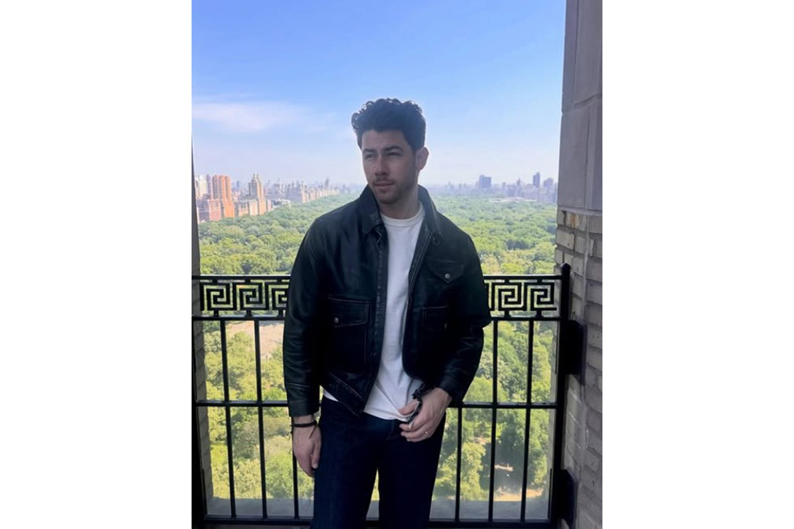 Nick Jonas reveals he once wore pair of Glen Powell's trousers