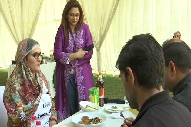 Kashmir's women get a platform to showcase culinary talent, explore food ventures at 'Home chef' cooking competition