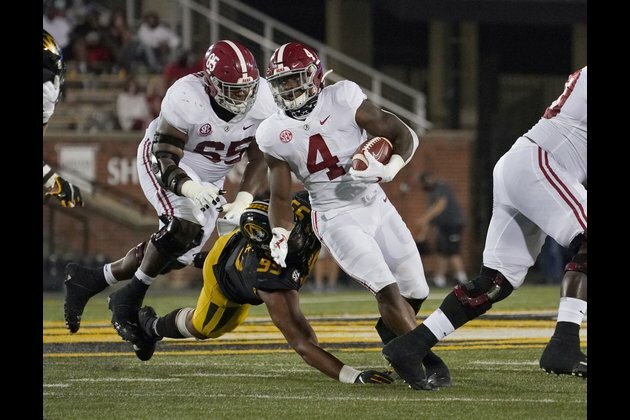 Jones, Harris lead No. 2 Alabama in rout of Missouri