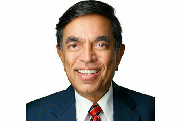 Dr Arup Varma shares views on Digitalization versus Human Touch: Finding the Right Balance at FSM's Global Leadership Lecture Series