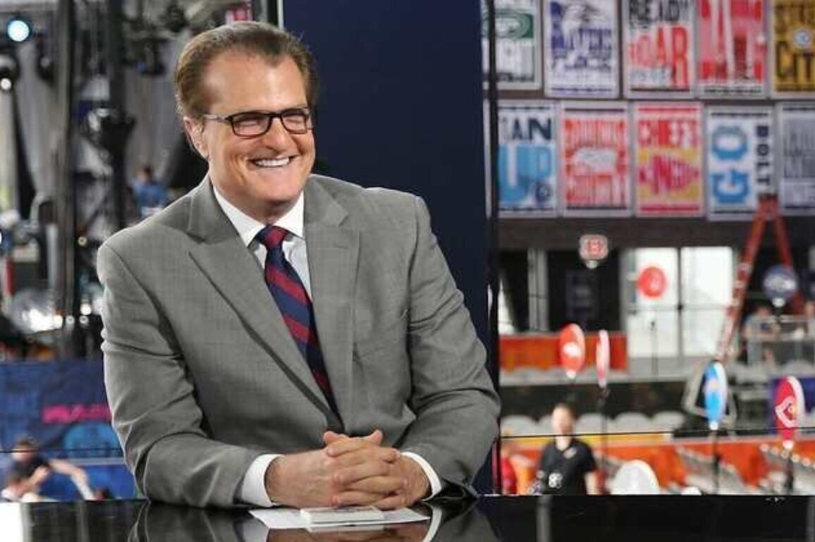 ESPN's Mel Kiper Jr. Changes Course for the Titans in Mock Draft 2.0