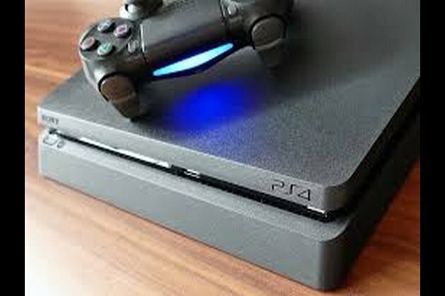 Minecraft gets PS4 cross-platform support