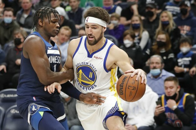 Karl-Anthony Towns, Timberwolves rout slumping Warriors