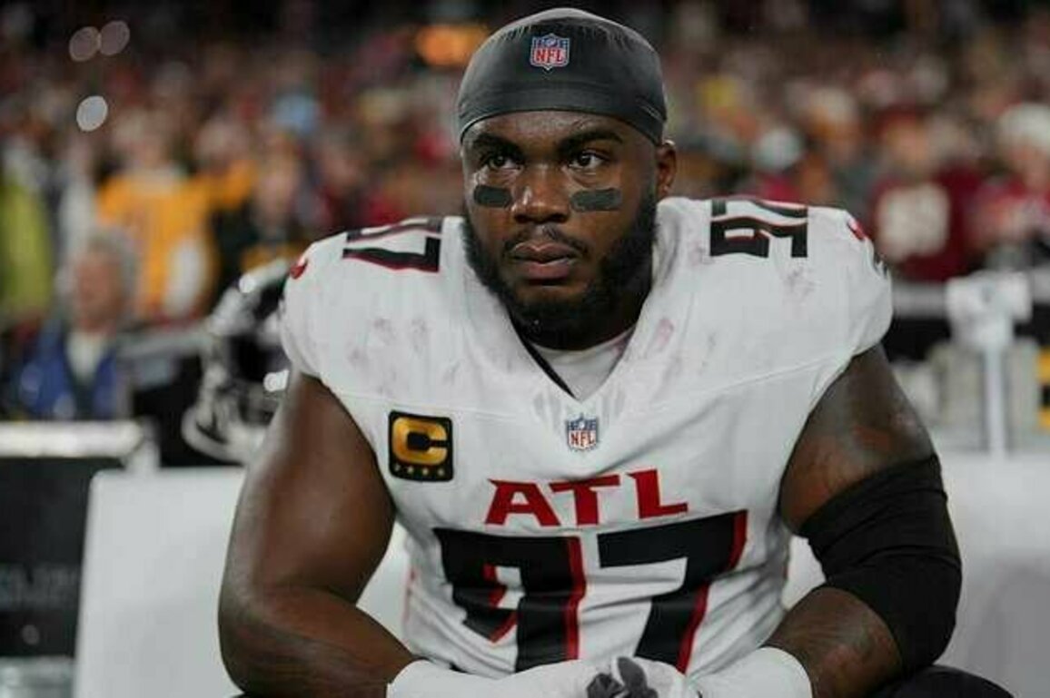 Atlanta Falcons release Grady Jarrett